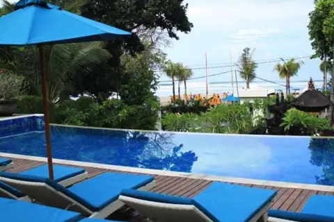 Away Bali Legian Camakila in Legian, Bali — foto 18