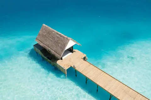 Oblu Xperience Ailafushi in Noord Male Atol — foto 2