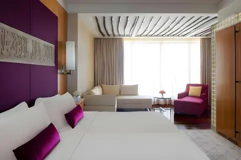 The H Hotel Dubai in Dubai — foto 29