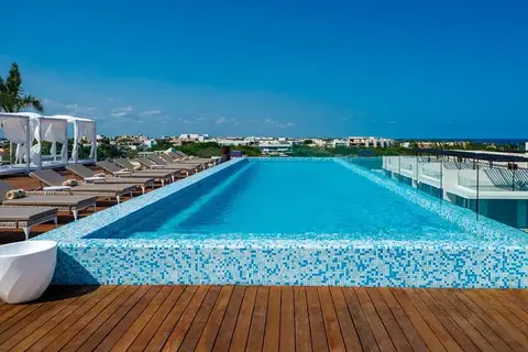 The Reef 28 in Playa del Carmen