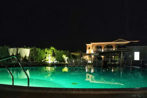 Castello Suites & Eleni's Garden in Alykanas — foto 29