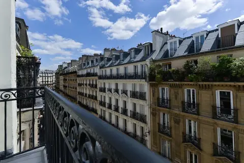 Residence du Pre in Parijs