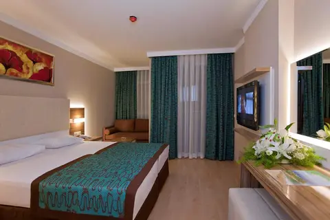 Riviera Hotel & Spa in Alanya — foto 3