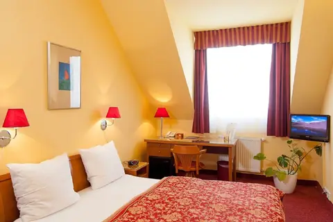 Hotel Cloister Inn in Praag — foto 5
