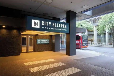Hotel City Sleeper at Royal National Hotel in Londen — foto 9