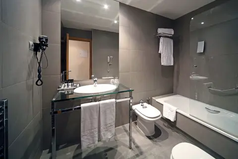 LCB Hotel Fuenlabrada in Fuenlabrada — foto 19