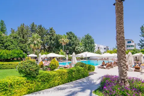 Pia Bella in Girne — foto 2