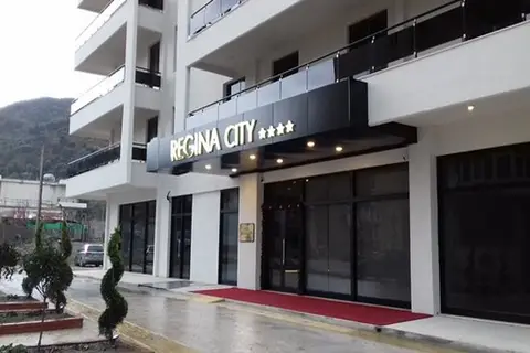 Regina City Hotel in Vlorë — foto 17