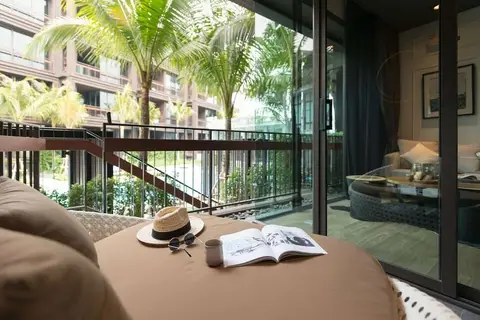 Saturdays Residence By Brown Starling in ตำบลราไวย์ — foto 9
