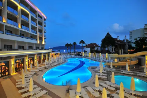 Golden Rock Beach in Marmaris — foto 20