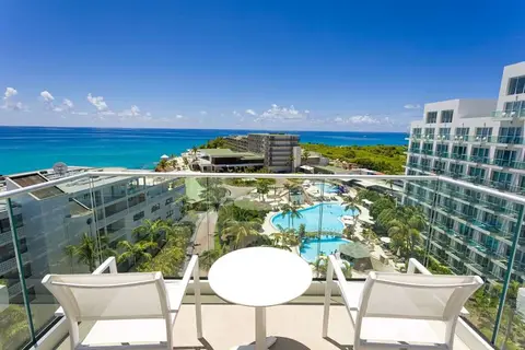 Sonesta Maho Beach Resort & Casino in Lowlands — foto 18