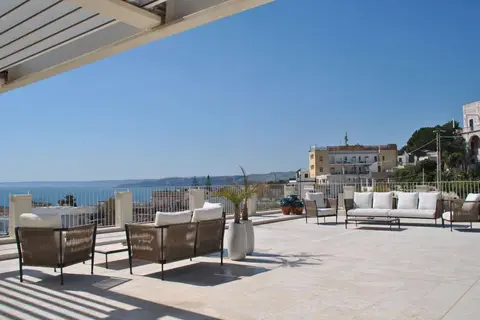 Est Hotel in Santa Cesarea Terme