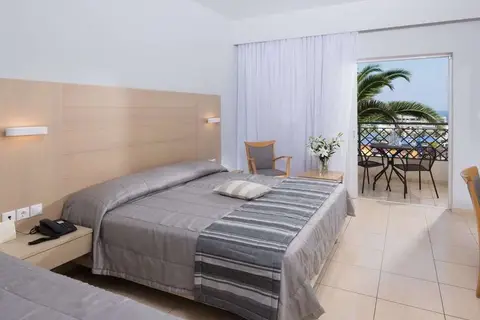 Grand Hotel Holiday Resort in Chersonisos Municipal Unit, foto 3