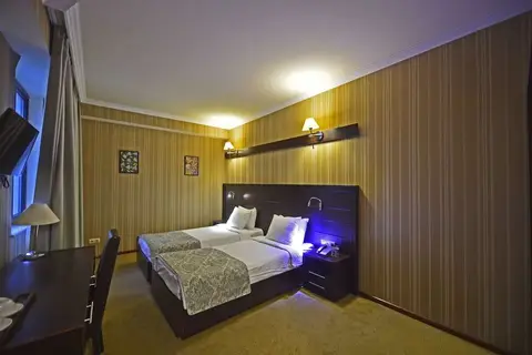 Astoria Tbilisi Hotel in Tbilisi — foto 4