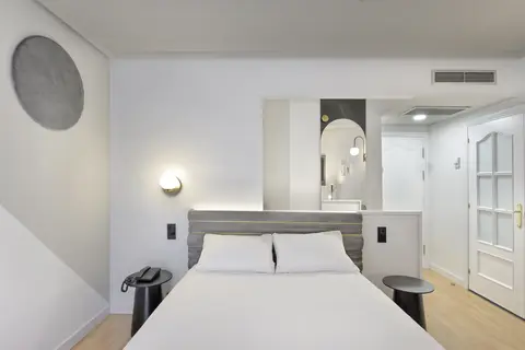 Hotel Inca in Zaragoza — foto 4