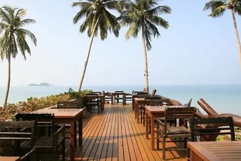 Santhiya Tree Koh Chang Resort in ราชกรูด — foto 11