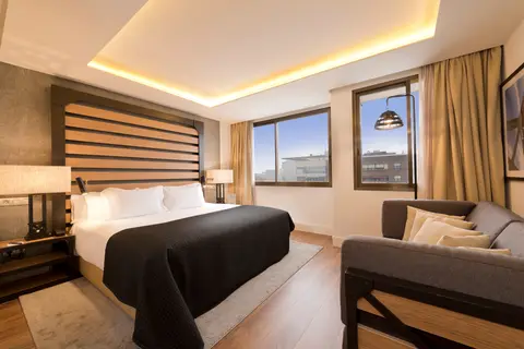 Hotel H10 Tribeca in Madrid — foto 18