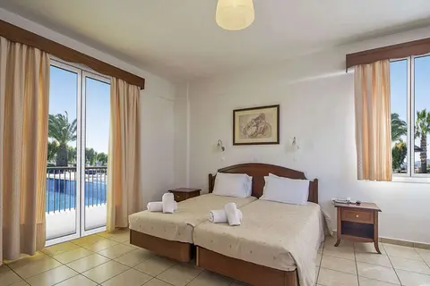 Giannoulaki Hotel in Ορνός — foto 8