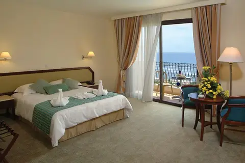 Aquamare Beach & Spa in Paphos — foto 27