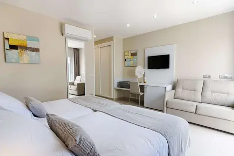 Sanom Beach Resort in San Bartolomé de Tirajana — foto 6