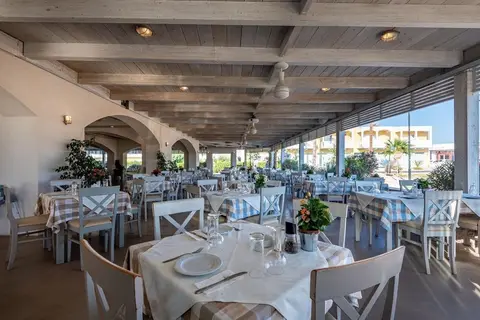 Oneiro Boutique Hotel in Τιγκάκι — foto 19