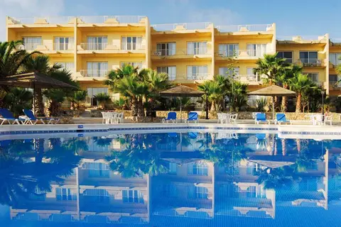 Ta Frenc Apartments in Ghasri