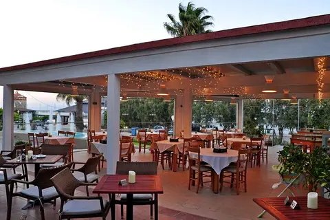 Sea Melody Beach Hotel & Appartementen in Ialysos, foto 9