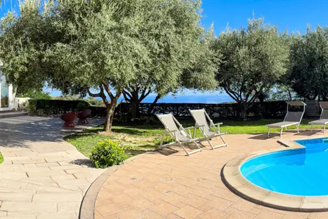 Villa Garden in Drapia