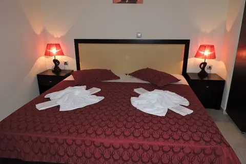Golden Rose Suites in Kamisiana — foto 23
