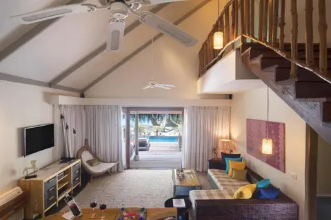 Taj Coral Reef Resort & Spa, Maldives in Nooraanee Shop, foto 14
