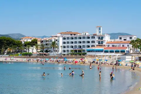 Vistamar Hotel in Vandellòs i l'Hospitalet de l'Infant — foto 11