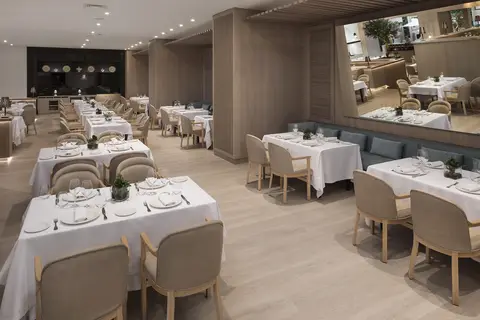 The Level at Meliá Castilla in Madrid — foto 21