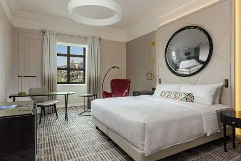 Tbilisi Marriott Hotel in Tbilisi — foto 2