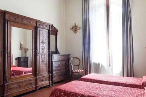 Palazzo dei Ciompi in Florence, foto 16