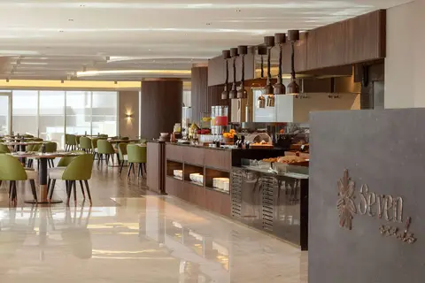 Avani Palm View Dubai Hotel & Suites in Dubai — foto 21