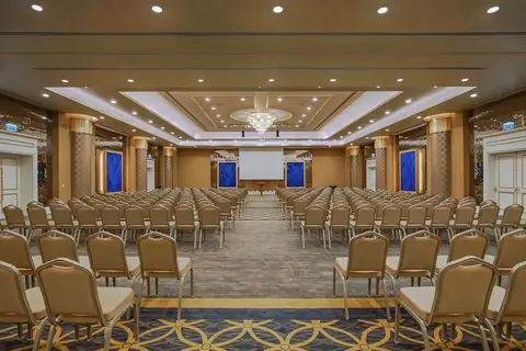 Limak Cyprus Deluxe Hotel in Bafra — foto 17