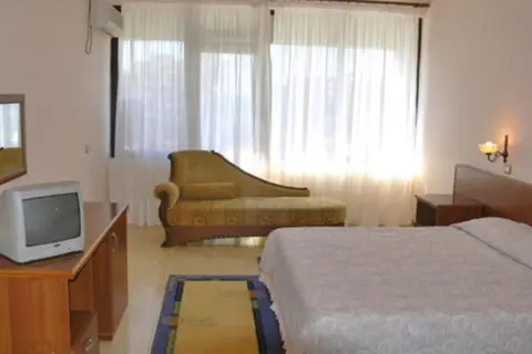 Akropoli Hotel in Golem — foto 13
