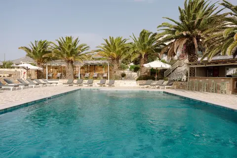 Pnoi Hotel in Πίσω Λιβάδι — foto 27