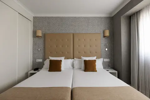Hotel Pax Guadalajara in Guadalajara — foto 28