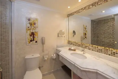 Amwaj Oyoun Resort & Spa in Sharm el Sheikh — foto 28