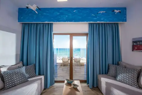 Yianna Caravel Suites by Checkin in Gazi Municipal Unit, foto 24