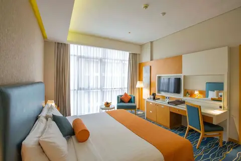 Royal Continental Hotel in Dubai — foto 18