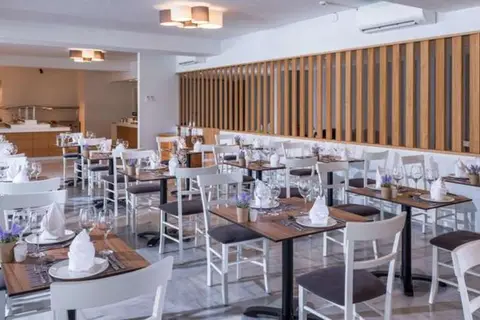 Dore Hotel in Agia Marina, foto 8