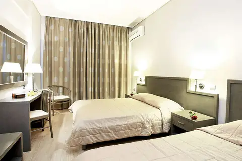 Messinian Bay Hotel in Kalamáta — foto 10