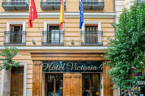 Victoria IV in Madrid — foto 2