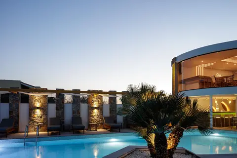 Golden Bay Suites in Δαράτσος — foto 22