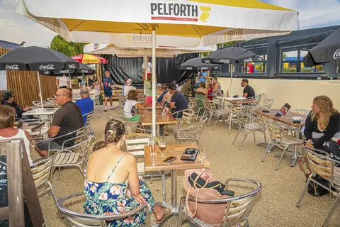 Camping La Riviera in Saint-Michel-Chef-Chef, foto 11