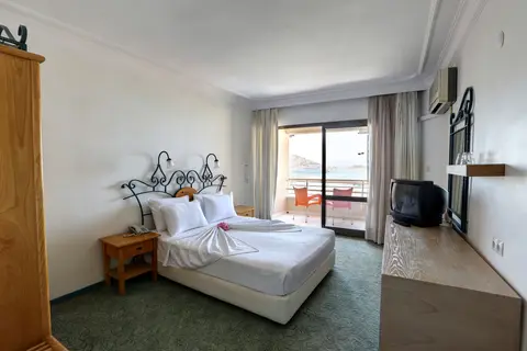 Suhan Seaport Hotel in Kusadasi — foto 27