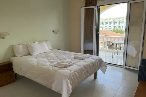 Helena Appartementen in Laganas Municipal Unit, foto 3