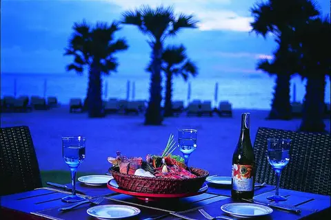 Ravindra Beach Resort & Spa in นาจอมเทียน — foto 21